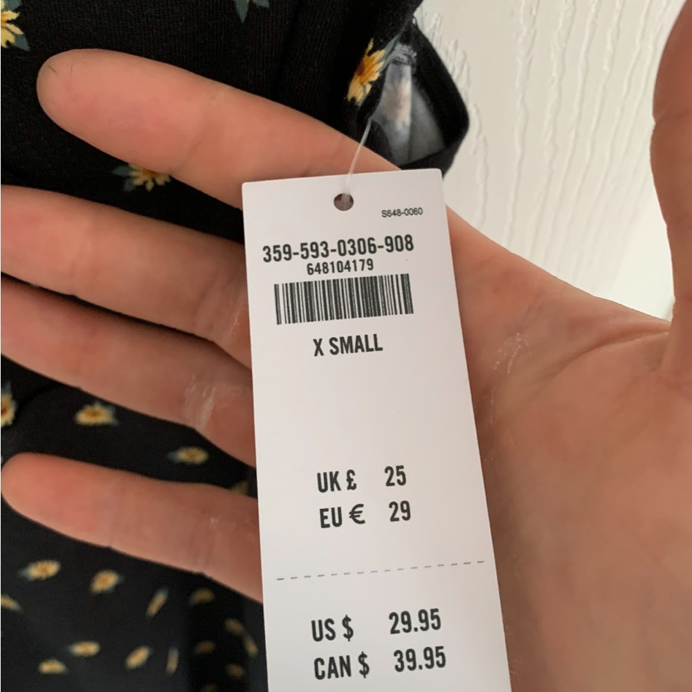HOLLISTER XS DRESS - Picture 2 of 2